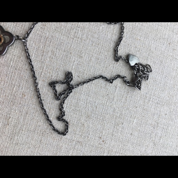 Stella & Dot Hematite Clover Key Necklace - Picture 6 of 12